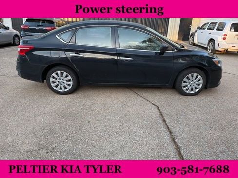 Used 2019 Nissan Sentra S image 13