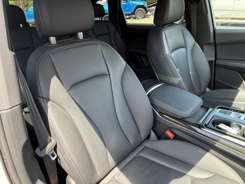Used 2025 Audi Q7 3.0T Premium Plus AWD/4WD image 17