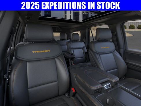 New 2025 Ford Expedition Tremor image 10
