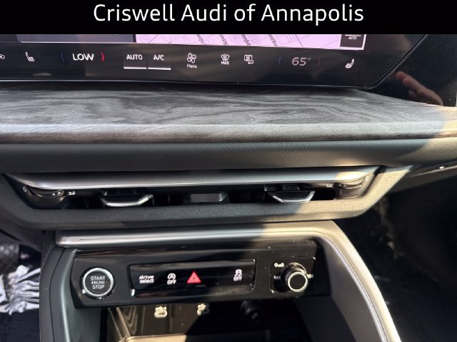 Certified 2025 Audi Q5 Premium w/ Convenience Package AWD/4WD image 23
