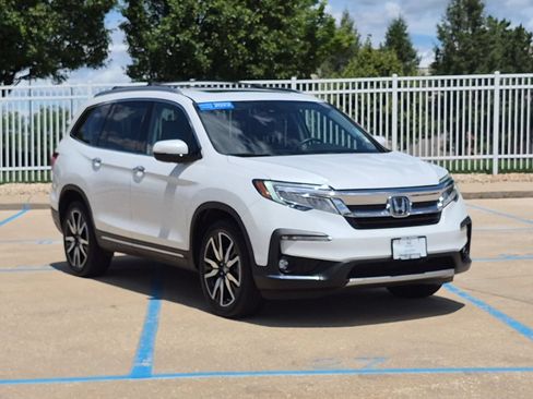Used 2022 Honda Pilot Touring image 4