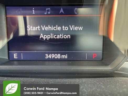 Used 2023 GMC Sierra 2500 SLT w/ SLT Premium Package AWD/4WD image 12