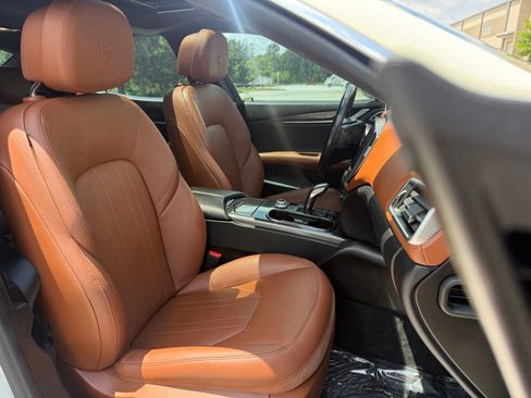 Used 2019 Maserati Ghibli RWD image 37