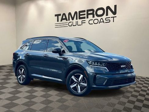 Used 2022 Kia Sorento S FWD image 1