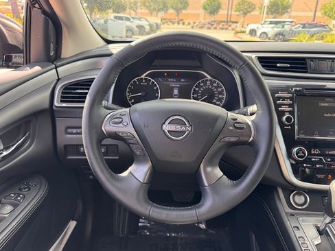 Certified 2024 Nissan Murano SV w/ SV Midnight Edition Package image 15