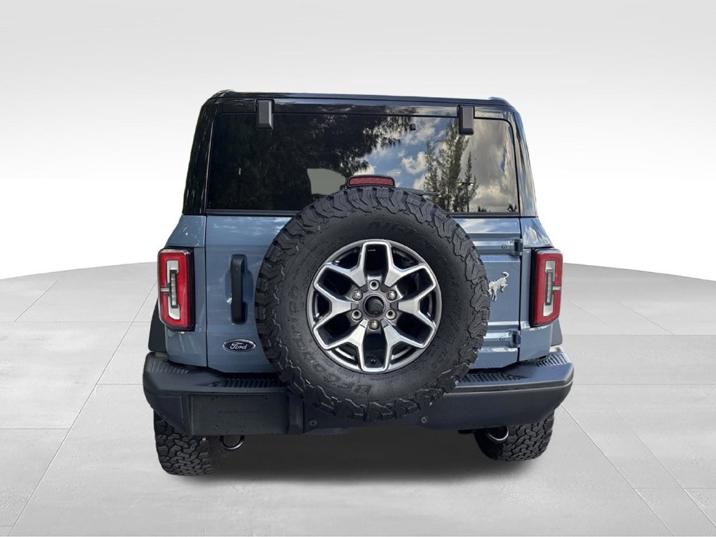 Used 2025 Ford Bronco Badlands AWD/4WD image 4