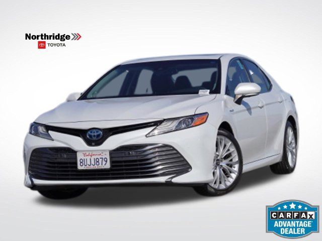 Used 2018 Toyota Camry XLE w/ Audio Package FWD image 1