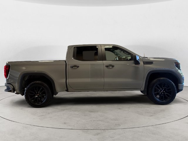 Used 2024 GMC Sierra 1500 Pro w/ Graphite Edition AWD/4WD image 6