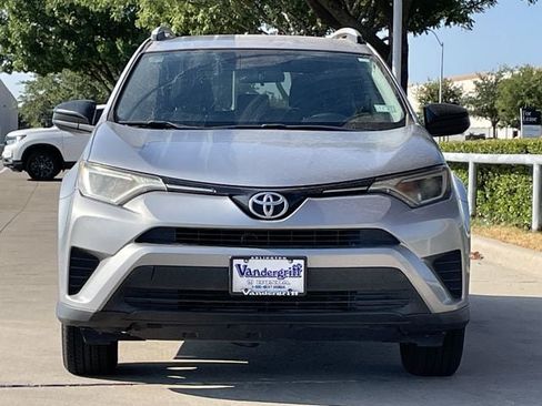 Used 2016 Toyota RAV4 LE FWD image 7