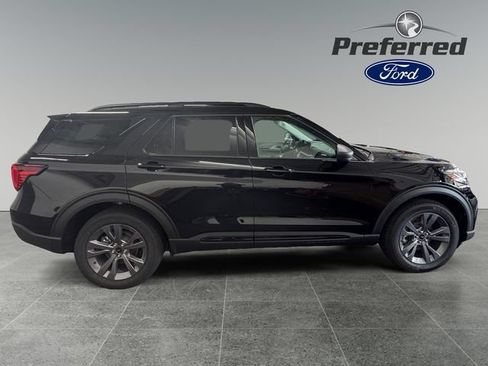 Used 2026 Ford Explorer Active w/ Active Comfort Package AWD/4WD image 8