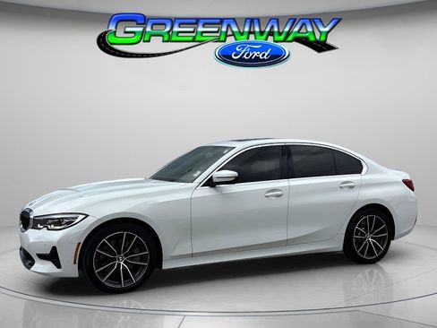 Used 2020 BMW 330i xDrive Sedan w/ Convenience Package AWD/4WD image 1