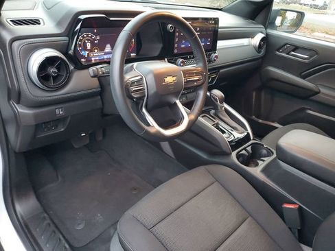 Certified 2024 Chevrolet Colorado LT w/ LT Convenience Package image 16