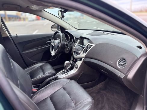 Used 2015 Chevrolet Cruze LT image 15