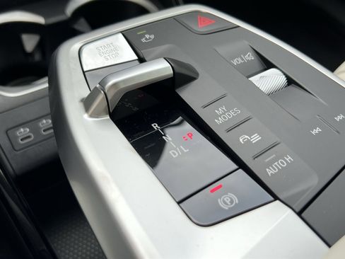 New 2026 BMW X1 xDrive28i w/ Technology Package image 19