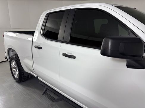 Used 2022 Chevrolet Silverado 1500 Custom w/ Safety Confidence Package image 14