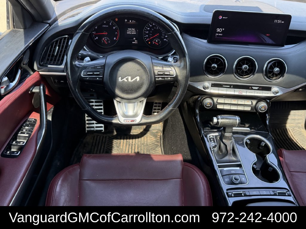 Used 2022 Kia Stinger GT-Line w/ Sun & Sound Package RWD image 11