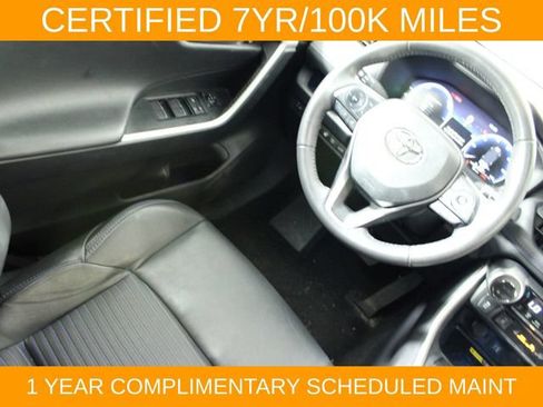 Used 2023 Toyota RAV4 XSE AWD/4WD image 15