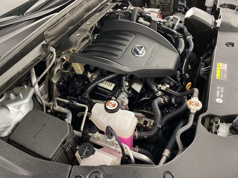 Used 2024 Lexus RX 350 Premium w/ Convenience Package image 35