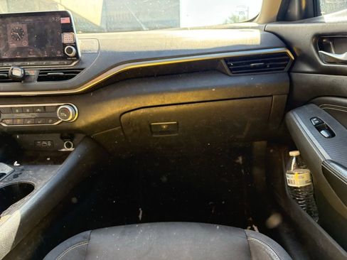 Used 2019 Nissan Altima 2.5 S image 8