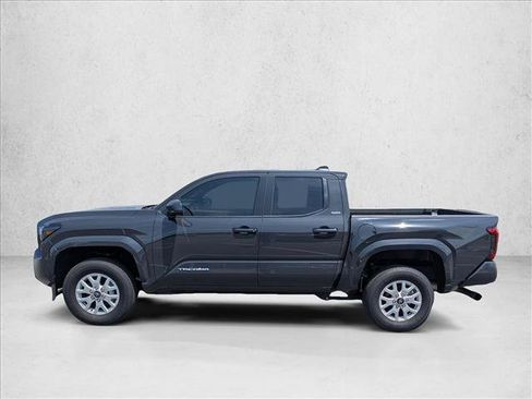 Certified 2026 Toyota Tacoma SR5 AWD/4WD image 9