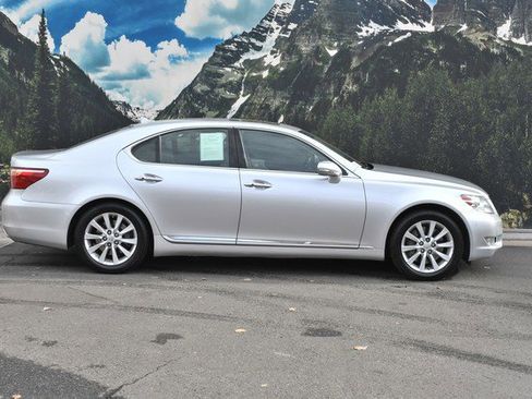 Used 2010 Lexus LS 460 AWD image 2