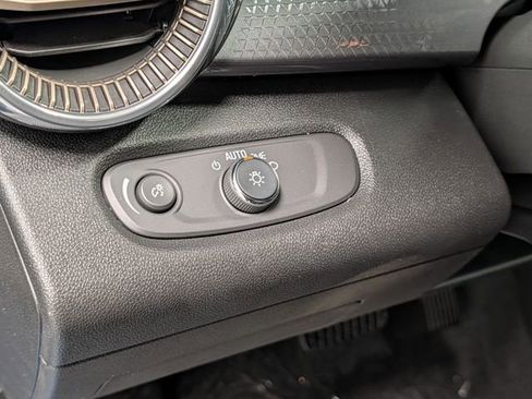 New 2026 Chevrolet Trax ACTIV w/ Driver Confidence Package FWD image 17