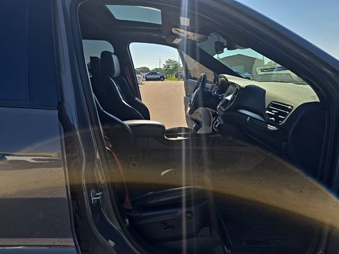 Used 2021 Dodge Durango SRT Hellcat w/ SRT Interior Appearance Group AWD/4WD image 23