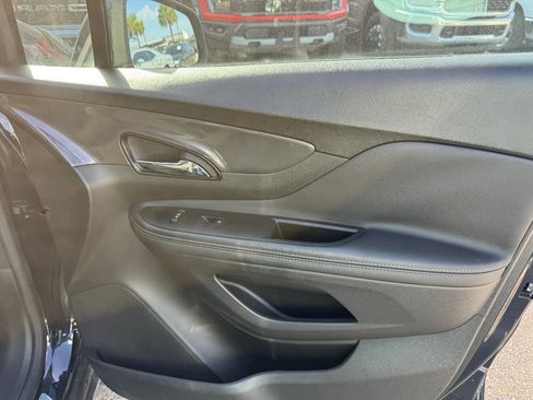 Used 2022 Buick Encore Preferred w/ Safety Package AWD/4WD image 13
