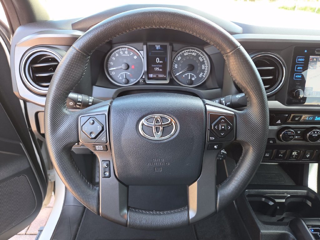 Certified 2017 Toyota Tacoma TRD Sport w/ Premium & Technology Package AWD/4WD image 29