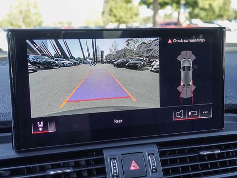 Used 2021 Audi Q5 2.0T Premium Plus w/ Premium Plus Package image 23