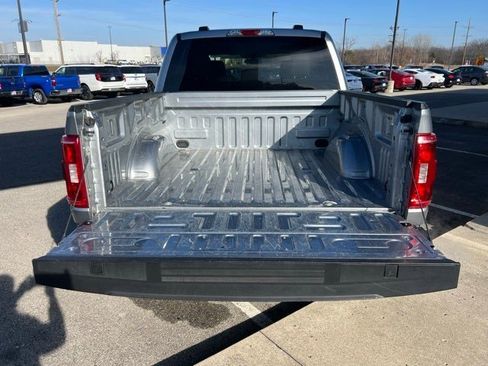 Used 2023 Ford F150 XLT image 5