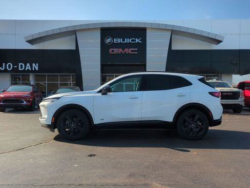 New 2026 Buick Envision Sport Touring AWD/4WD image 8