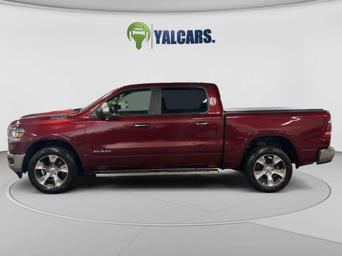 Used 2019 RAM 1500 Laramie AWD/4WD image 2