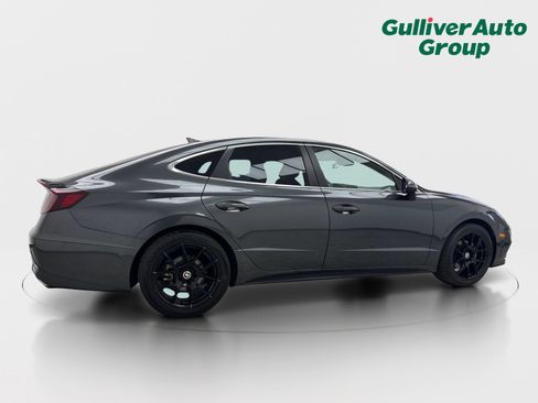Used 2023 Hyundai Sonata SEL FWD image 9
