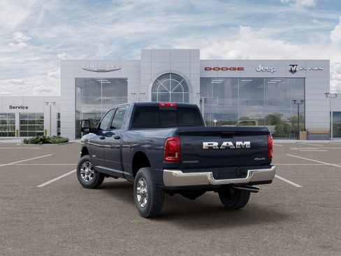 New 2026 RAM 2500 Big Horn AWD/4WD image 3