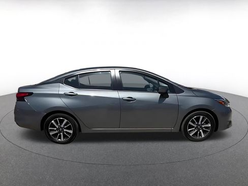Used 2025 Nissan Versa SV FWD image 9