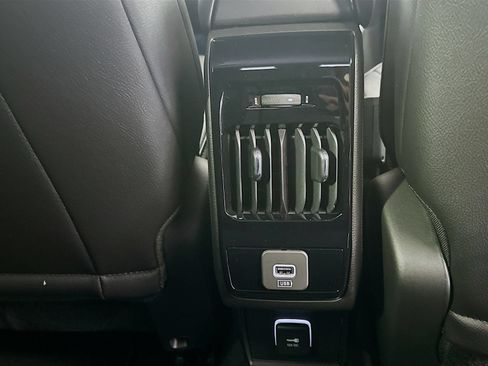New 2026 Jeep Compass Latitude AWD/4WD image 25