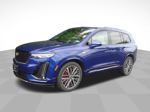 Used 2023 Cadillac XT6 Sport image 26