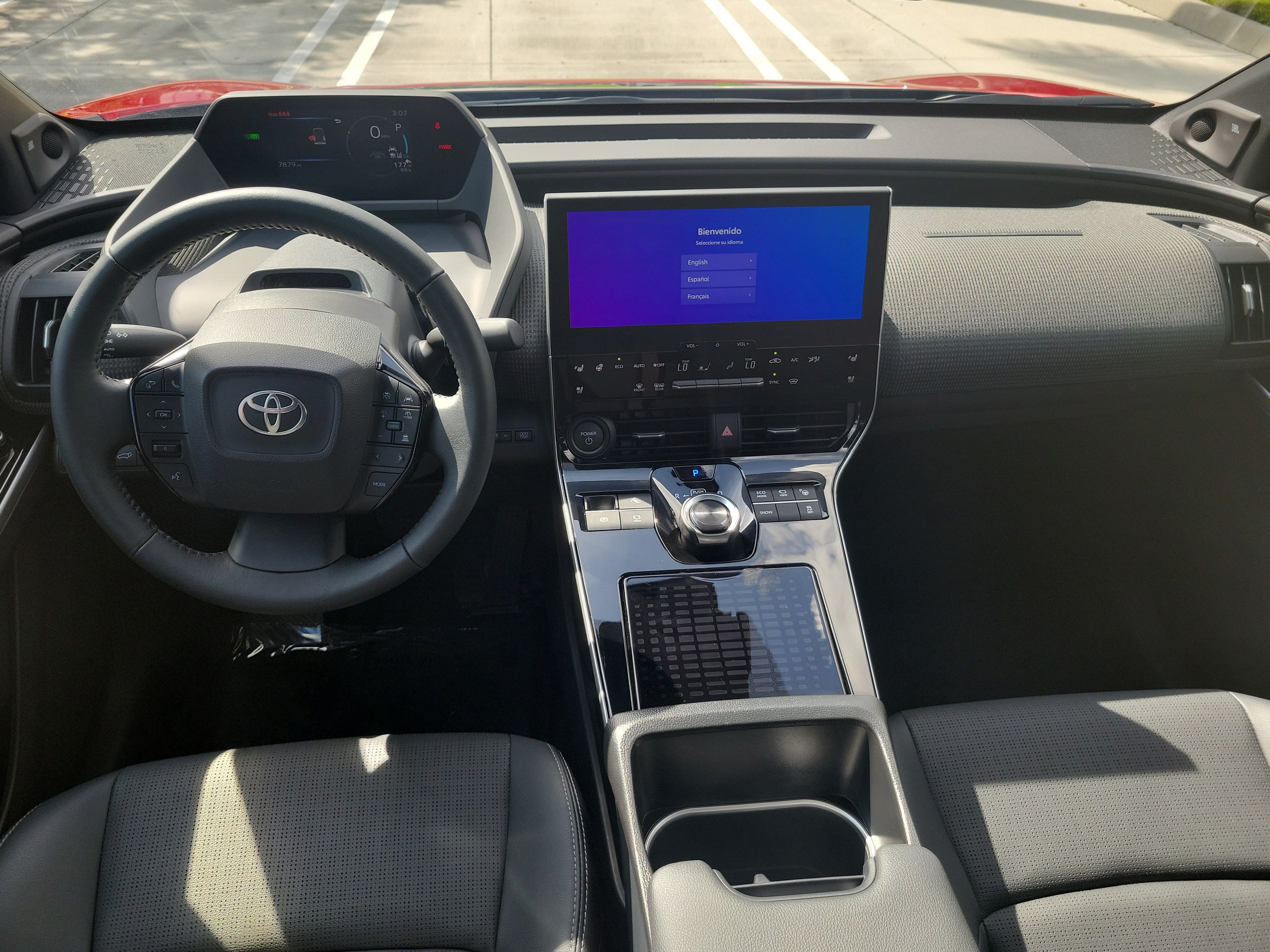 Used 2024 Toyota bZ4X FWD image 19