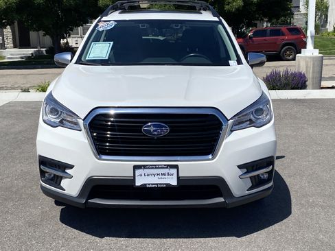 Certified 2022 Subaru Ascent Touring AWD/4WD image 9