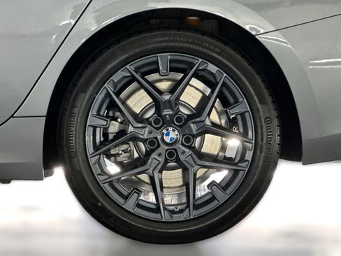 Used 2025 BMW 330i Sedan w/ Convenience Package image 11