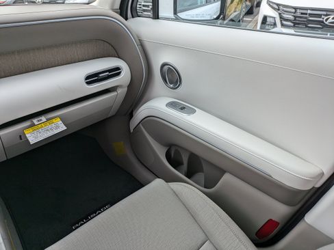 New 2026 Hyundai Palisade SE image 16