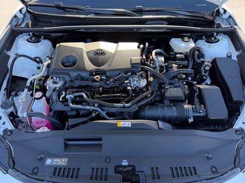 Used 2025 Toyota Camry LE image 31