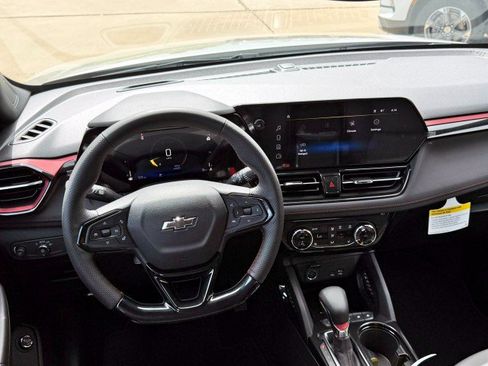 New 2026 Chevrolet TrailBlazer RS w/ Convenience Package FWD image 16