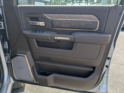 New 2026 RAM 2500 Limited AWD/4WD image 39