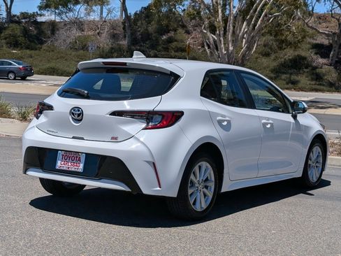Used 2025 Toyota Corolla SE FWD image 13