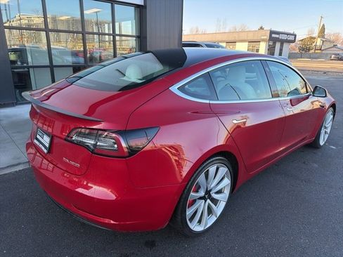 Used 2019 Tesla Model 3 Performance image 9