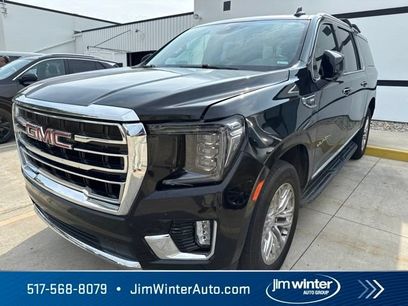 Used 2023 GMC Yukon XL SLT w/ SLT Premium Package