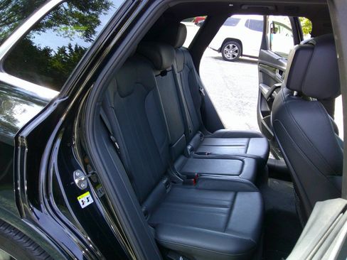 Used 2018 Audi SQ5 Prestige AWD/4WD image 47