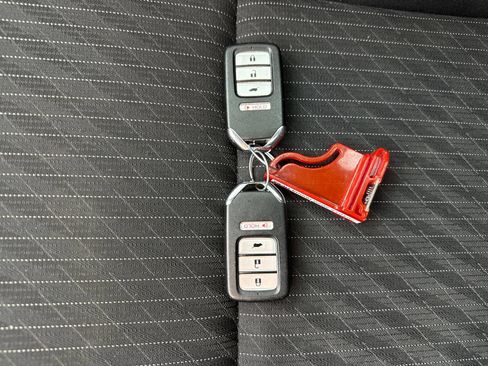 Used 2020 Honda Fit EX image 54